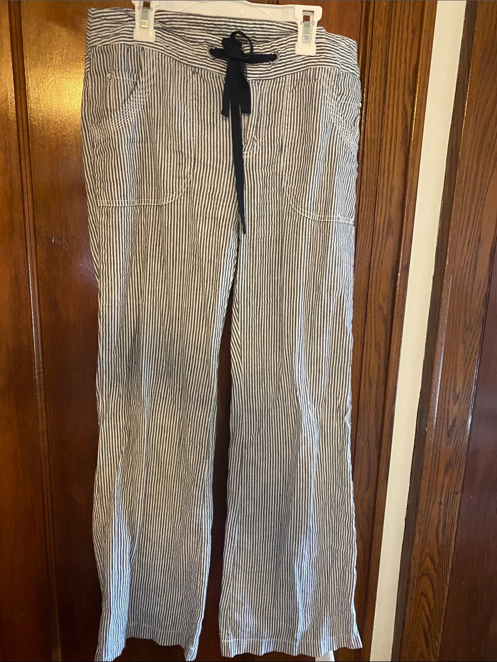 Striped Linen-Blend Drawstring Pants in Navy and White